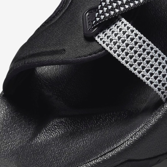 New In Box Womens Nike Columbia River Oneonta Adjustable Sandals Multiple Sizes - Picture 3 of 5